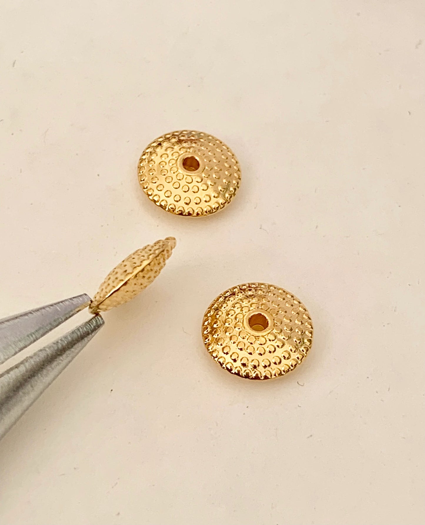 Perle Intercalaire Ovoïde 9,7x3mm en plaqué or 24K
