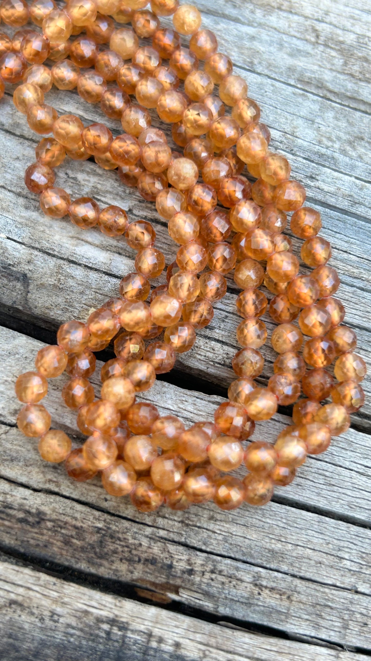 10 perles Grenat de Spessatine miel naturel facettes 4mm, pierre naturelle 4 mm, 10 perles de grenat orange facettées gemme naturelle 4mm