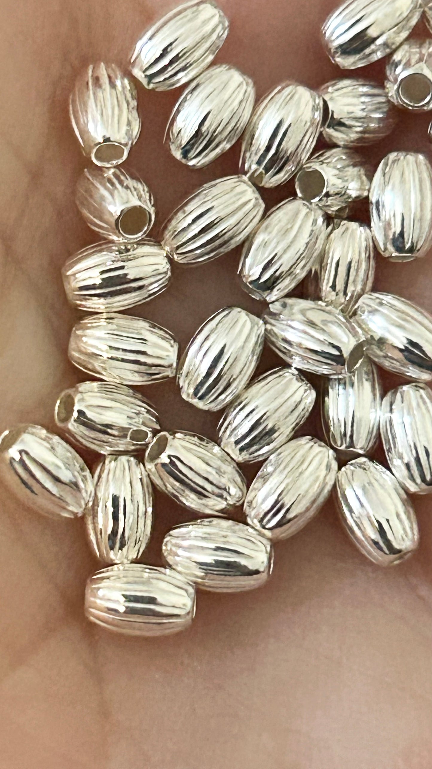 10 Perles ovales striées 3x4,6mm trou 1,3mm argent massif 925/1000, intercalaire ovale argent 925