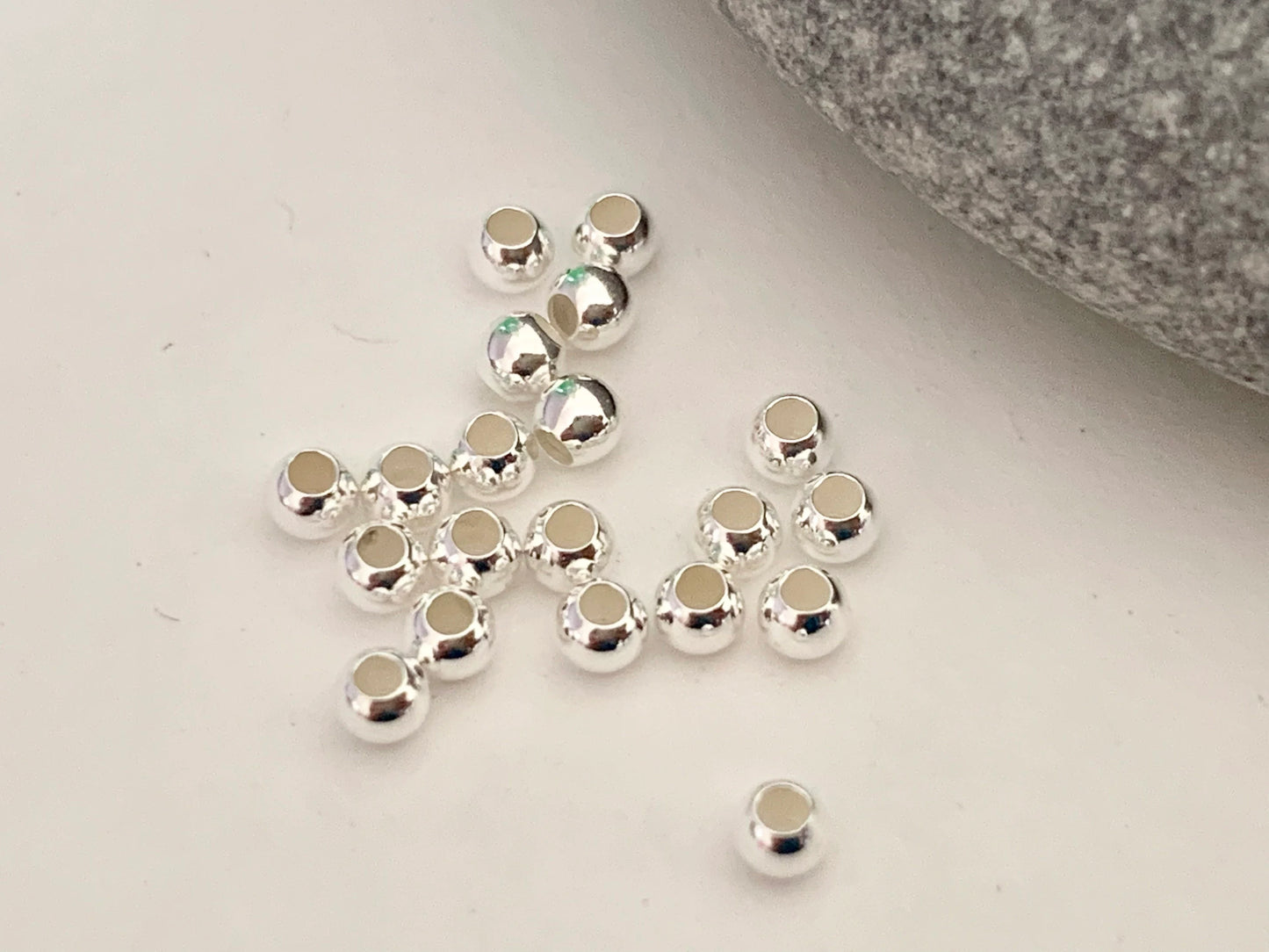 Par lot de 10 Perles lisses 2,5 mm trou 1,2mm argent massif 925/1000