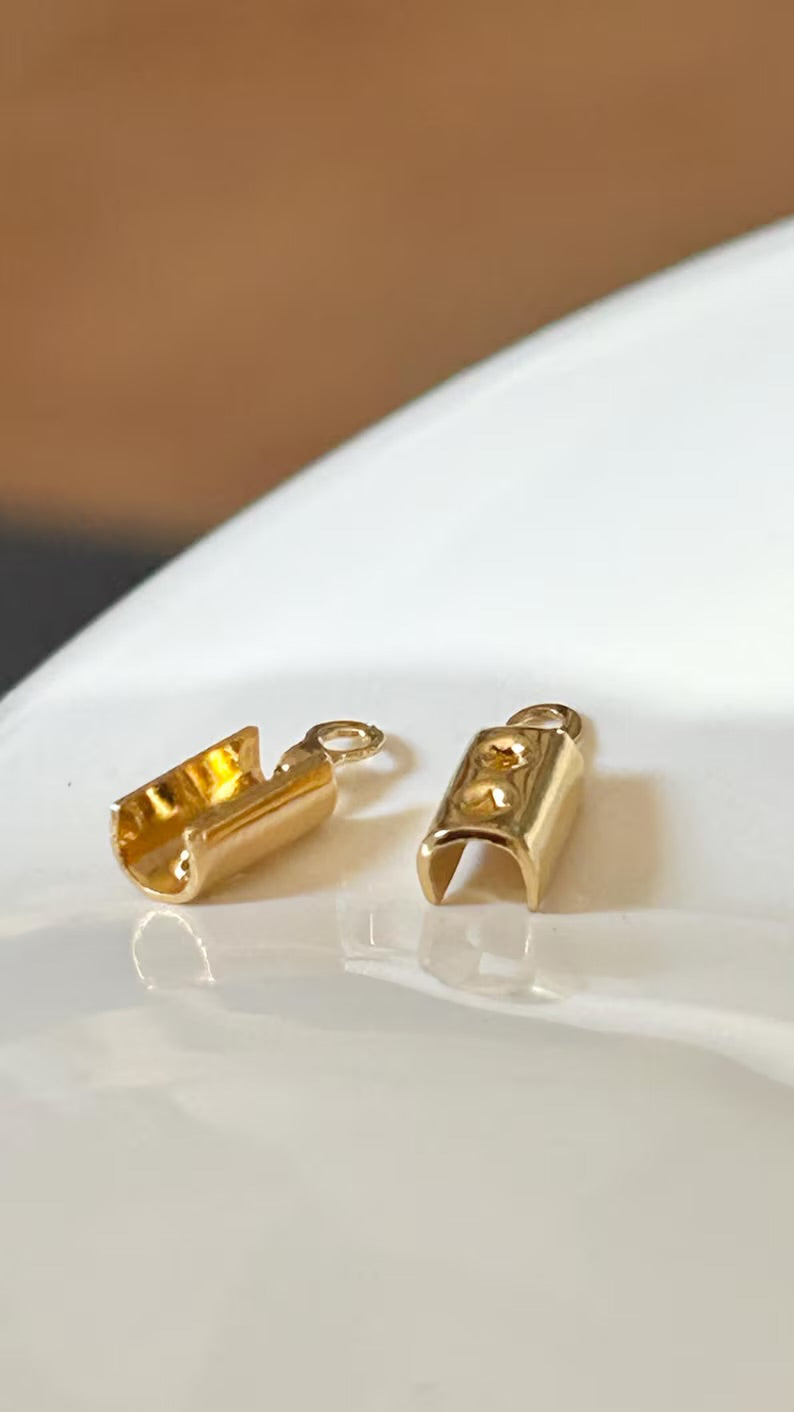 2 Embouts à pincer 10mm, apprêt laiton 10x3,7mm plaqué or, embout chaîne, cordon, fil de soie,