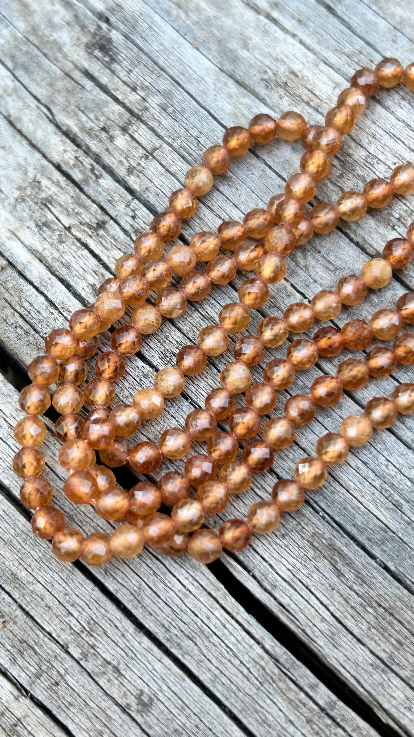 10 perles Grenat de Spessatine miel naturel facettes 4mm, pierre naturelle 4 mm, 10 perles de grenat orange facettées gemme naturelle 4mm