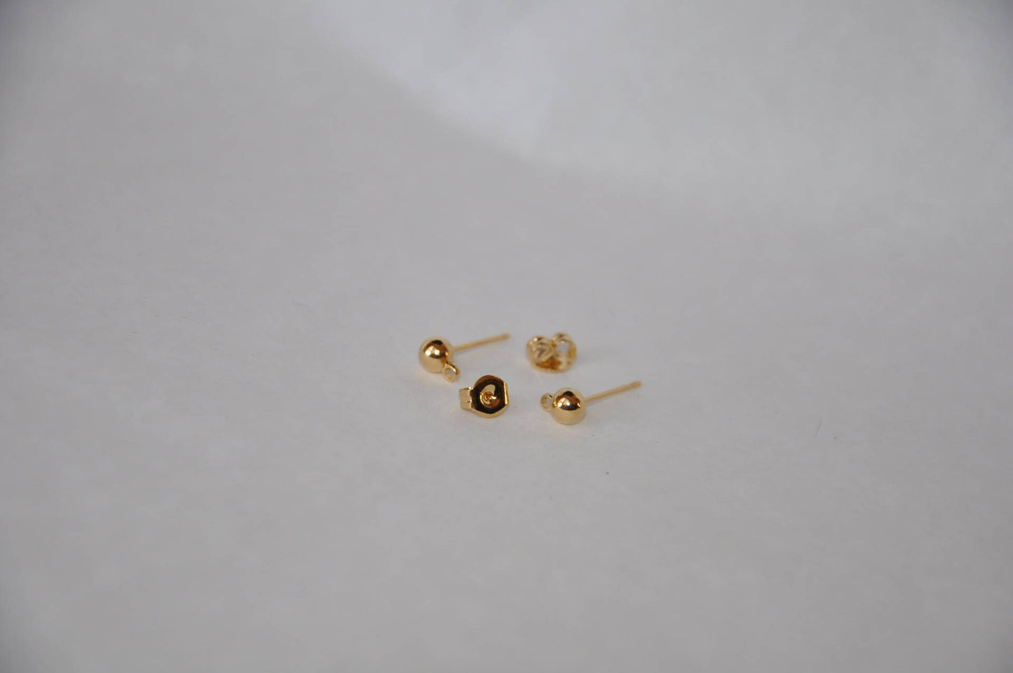 1 Paire de Boucles d'oreilles boules Clous d'oreilles boule Plaqué Or 4mm