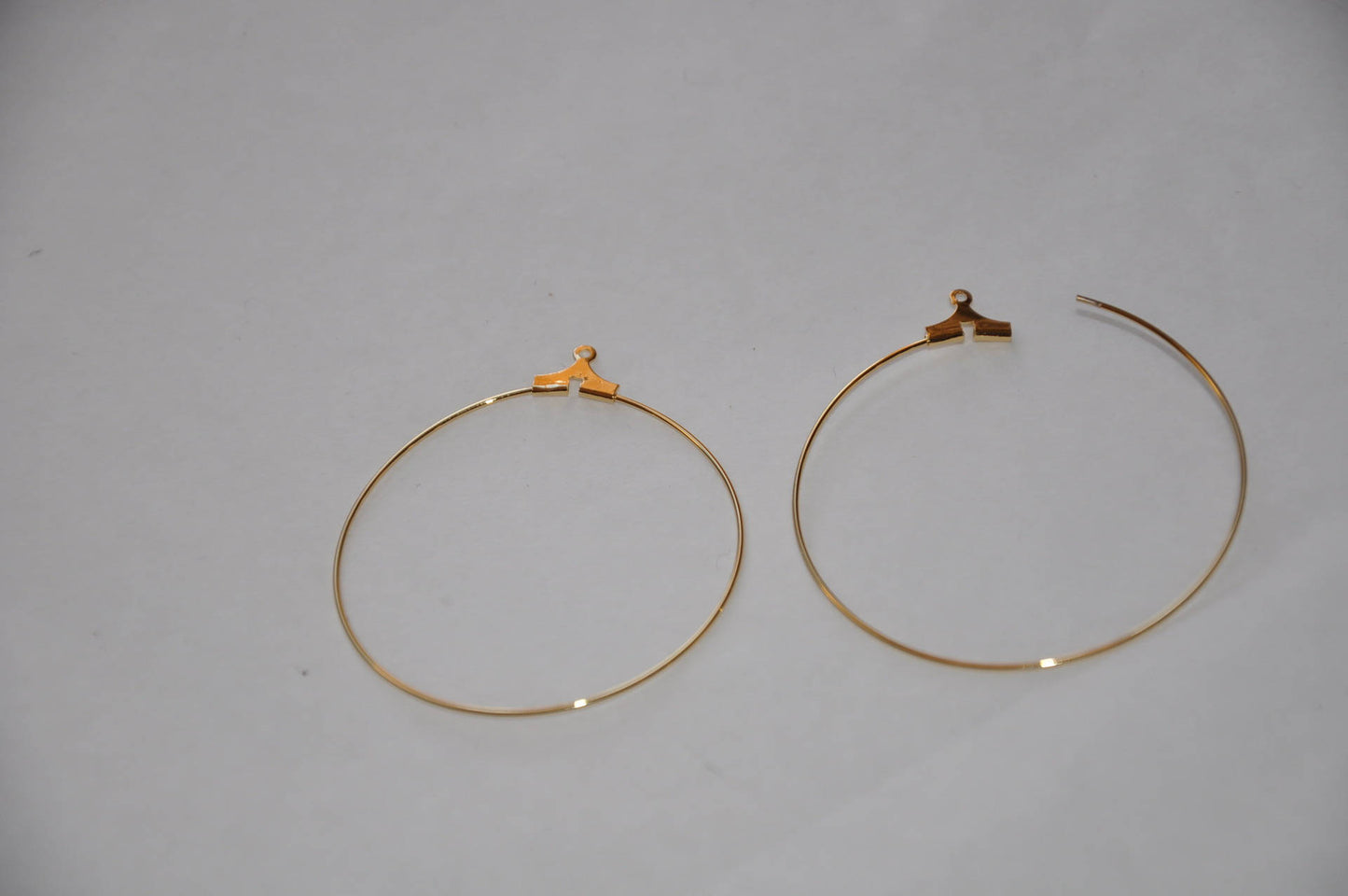 1 Paire créoles à enfiler or, Support de Créoles Plaqué Or Diam. 40 mm ouvertes