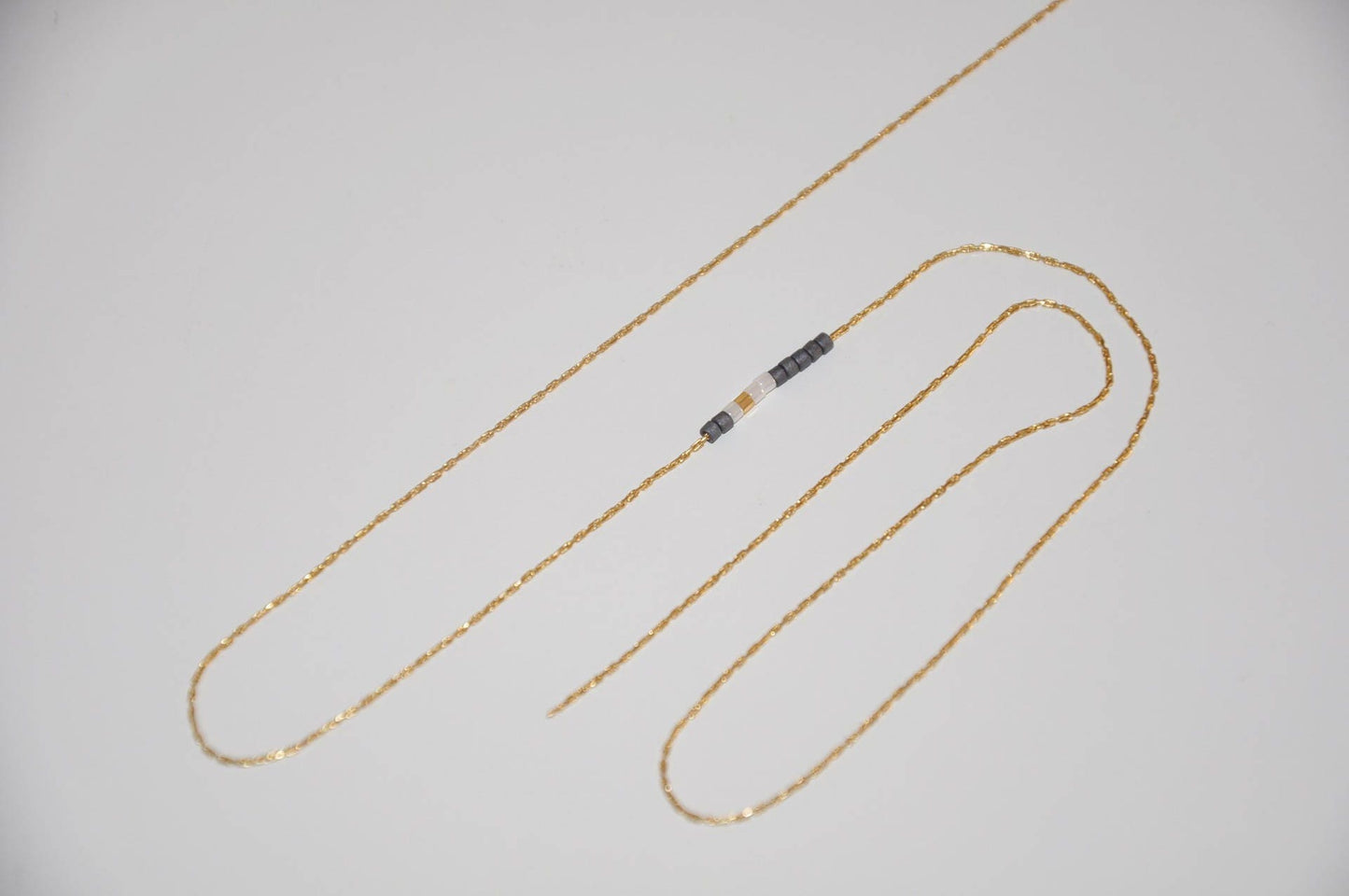 24K Chaîne forçat 0,5mm très fine - morceau chaîne 50cm pour perles miyuki ou perles fines taillées, câble aplati plaqué or