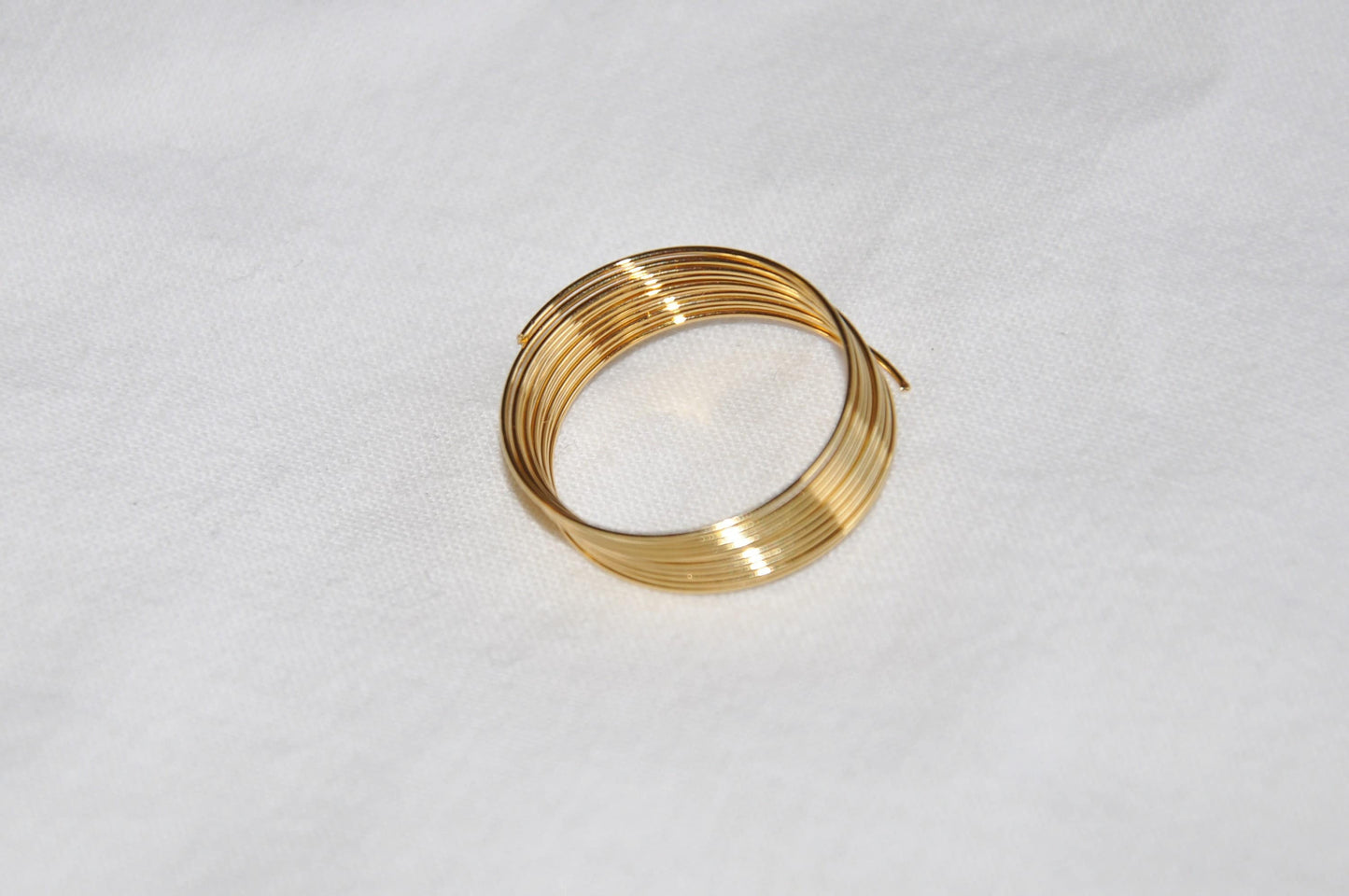 Fil Mémoire bagues 10 tours 21 mm x 0,5 mm 24K plaqué or 3 microns