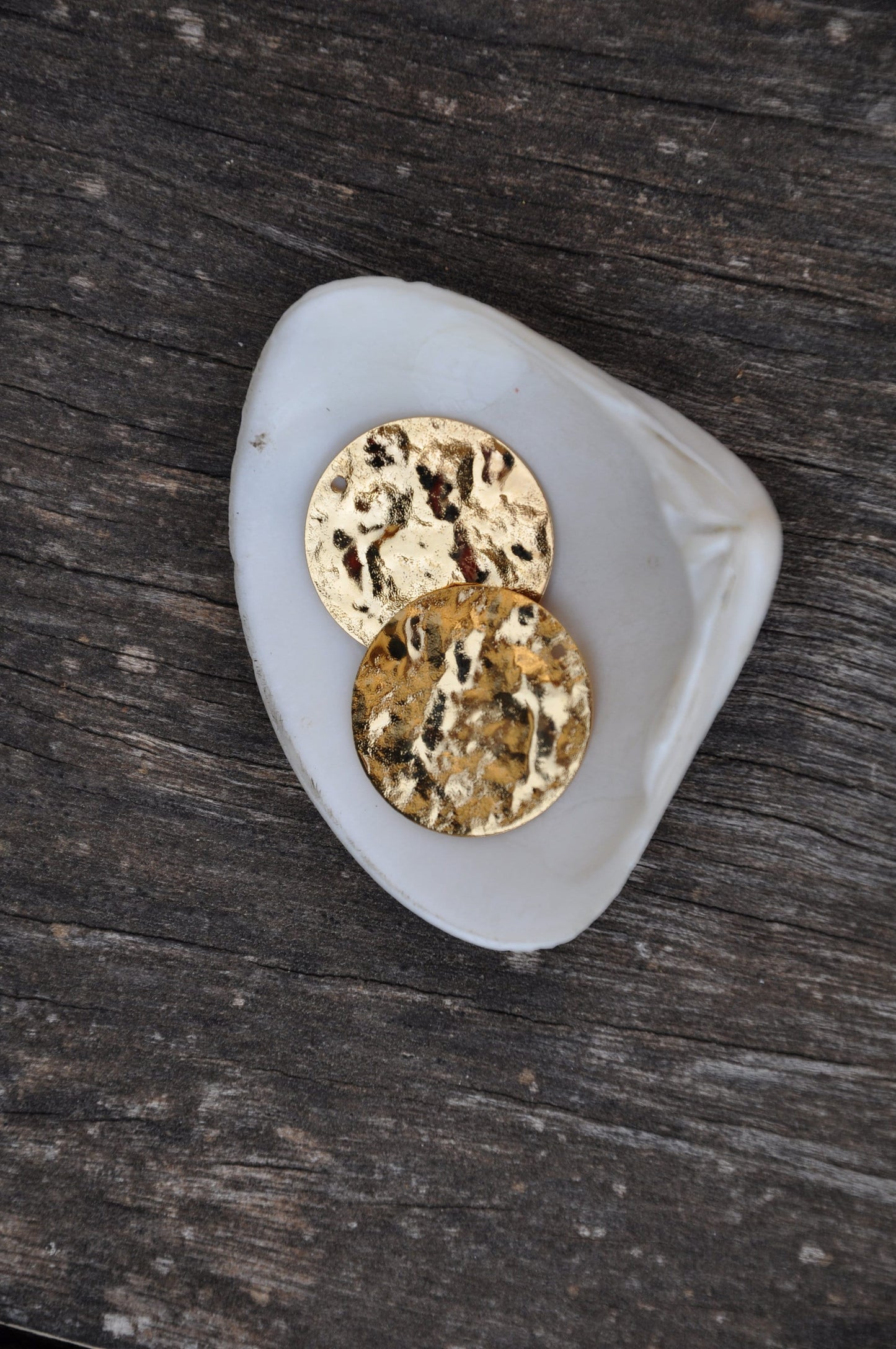 Pendentif Médaille Martelé, cercle, disque, pastille 24 mm 1 trou Plaqué Or