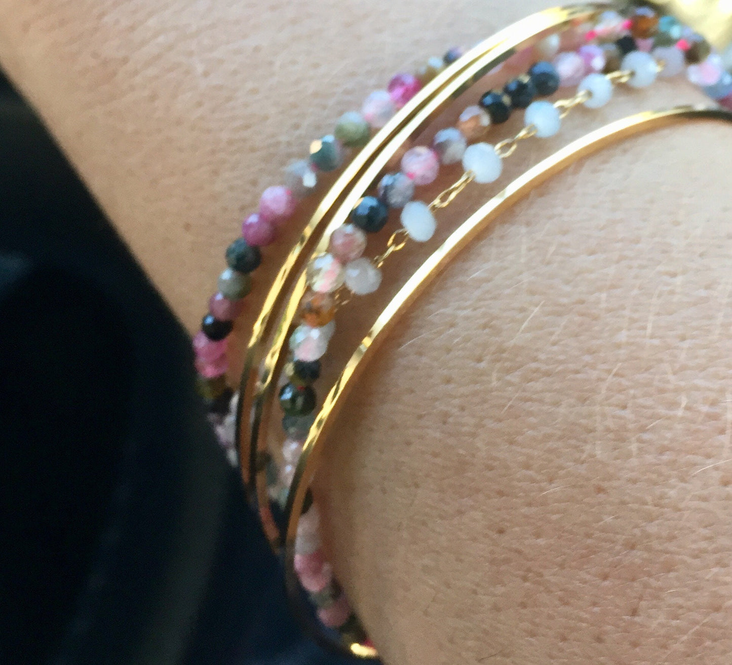 Bracelet Jonc Anneau carré plat 65 mm , cercle plaqué or 24K Diamètre 65 mm