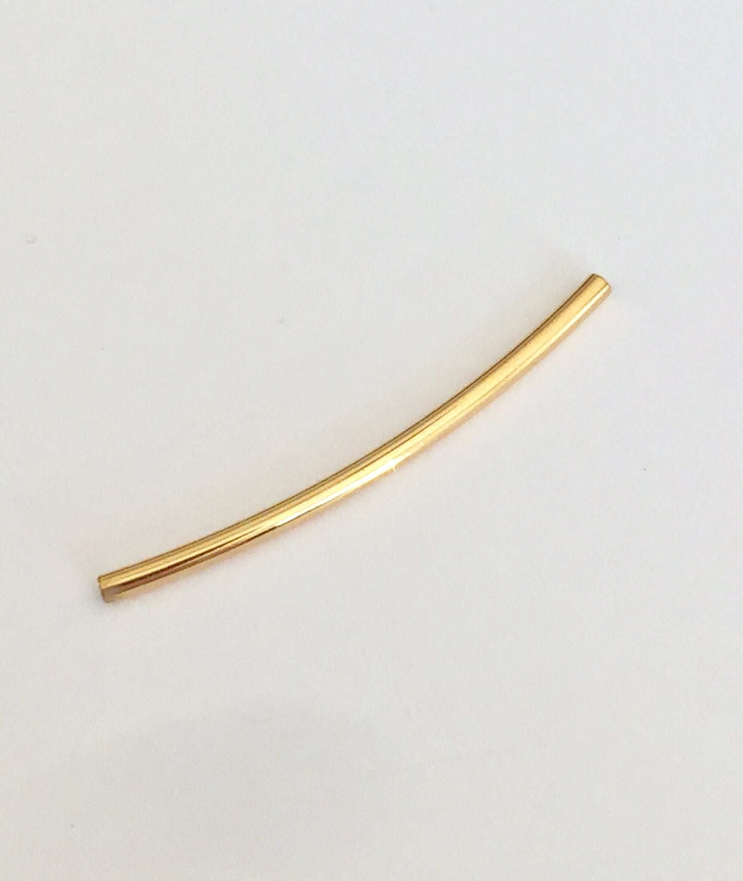 Tube incurvé intercalaire, tube coudé fin 20 mm plaque or 24 carats