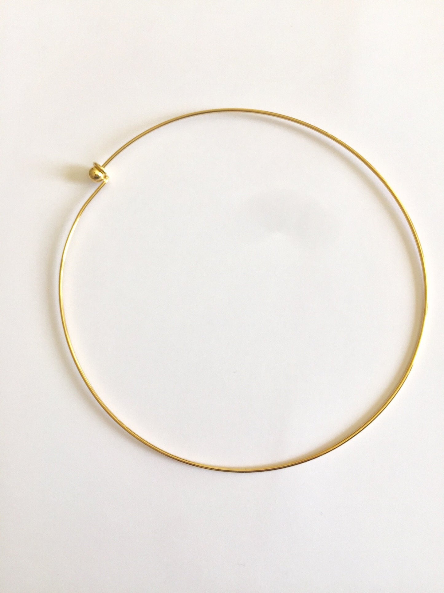 Collier rigide torque fil en plaqué or diamètre 120/140 mm