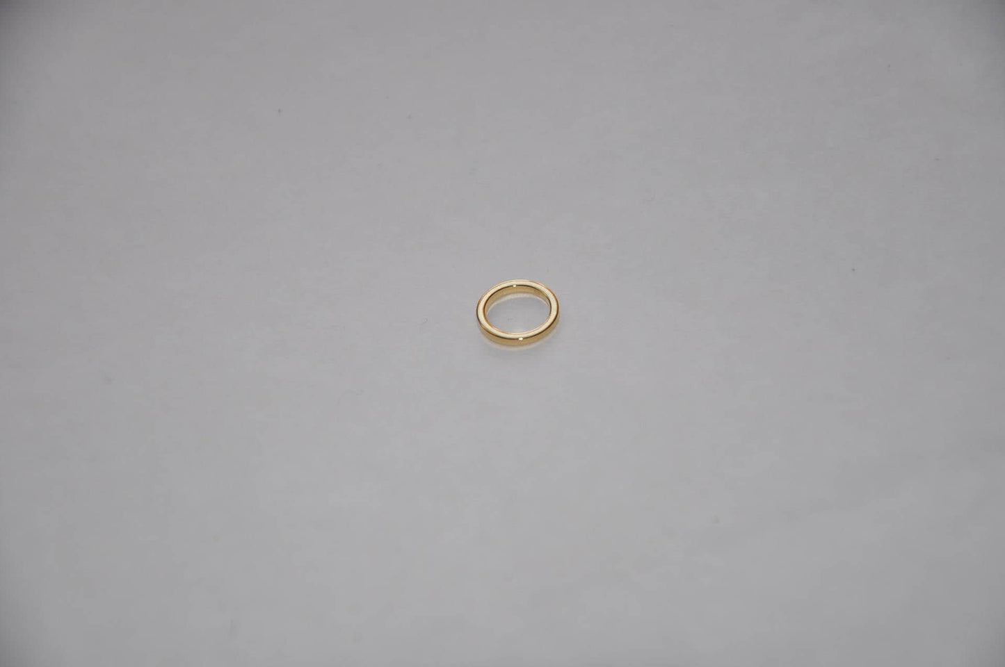 ANNEAU PM PLAT cercle plaqué or D10 mm, intercalaire or