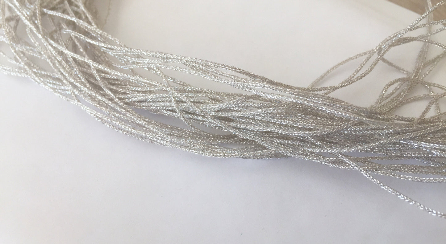 5 mètres fil polyester 0,8mm Argent