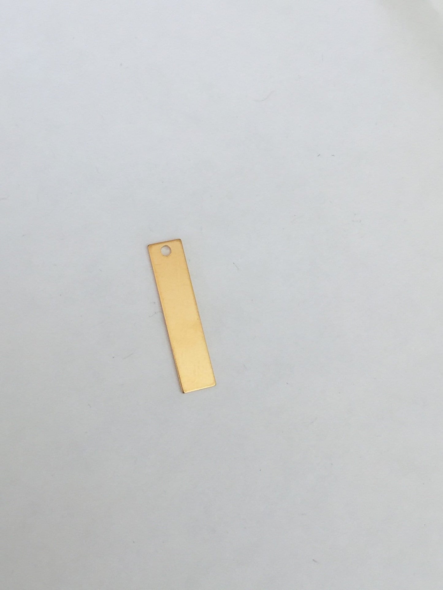 1 Rectangle 1 trou 25 x 5 mm plaqué or dorée à l'or fin 24 carats, apprêt basic plaqué or