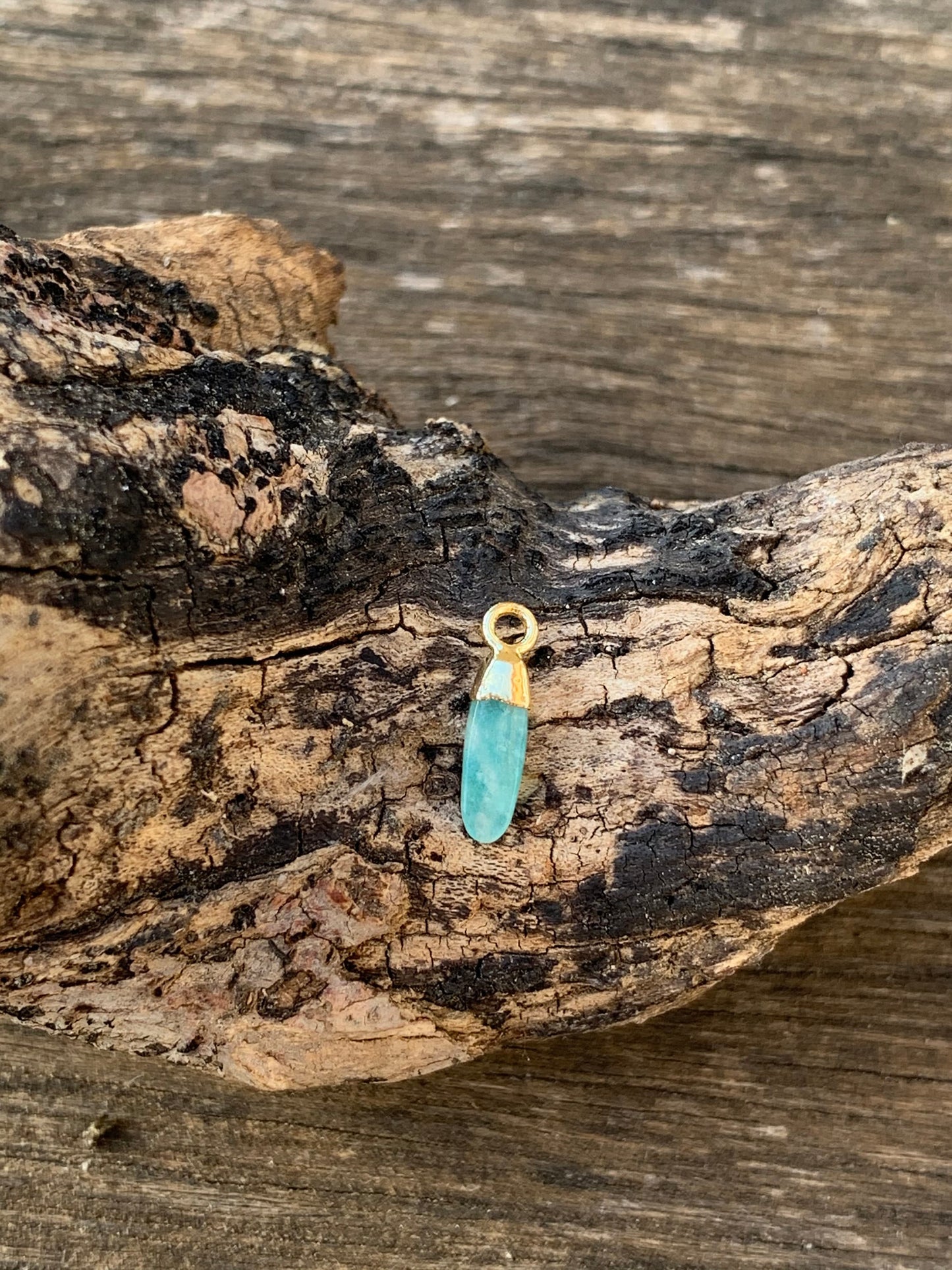 Pendentif "Plume" pointe Amazonite naturelle et vermeil 18K 3 x 10 mm
