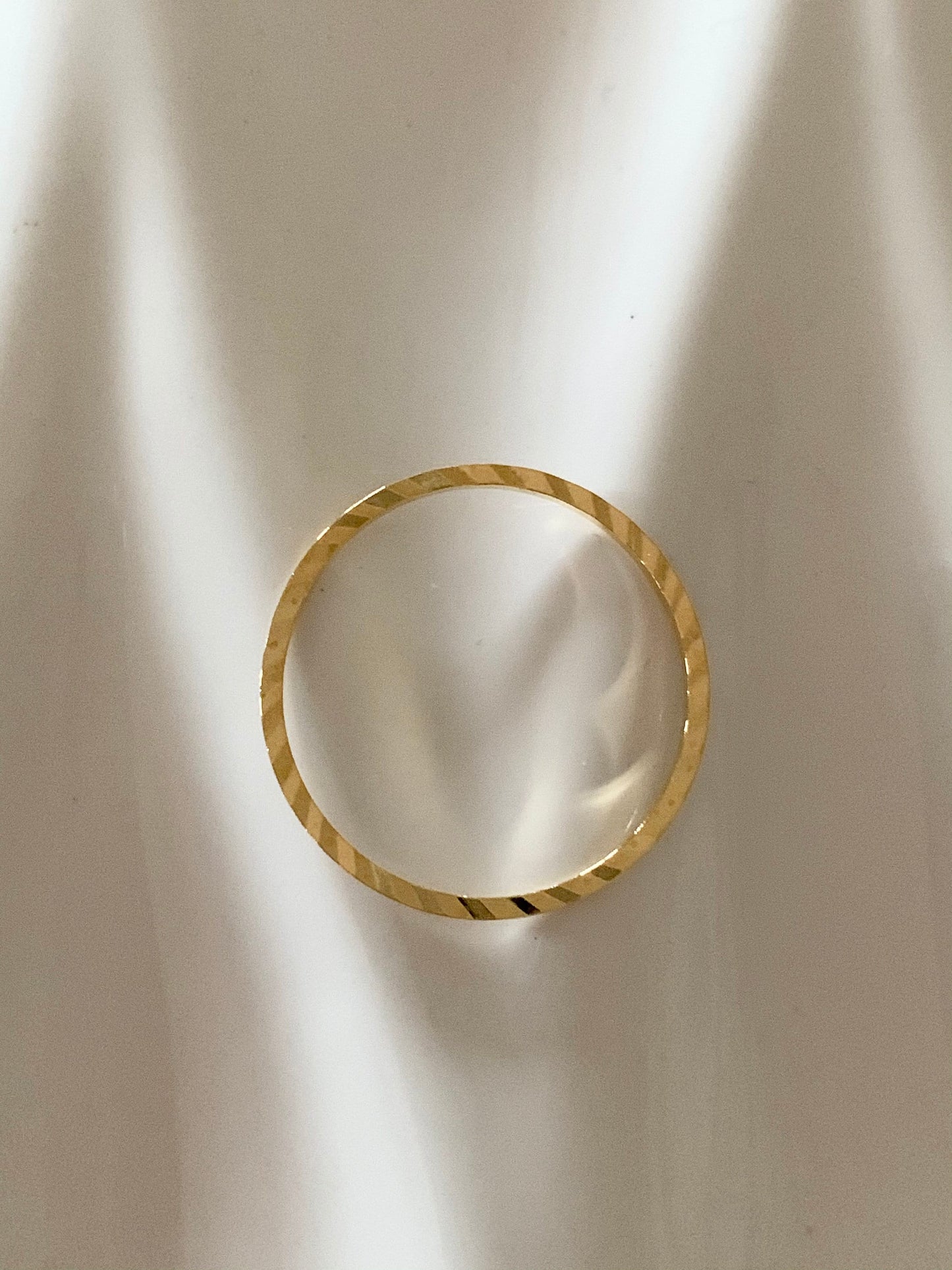 ANNEAU 20 mm Ciselé CERCLE Disque Rond Plaqué Or 18K D20 mm