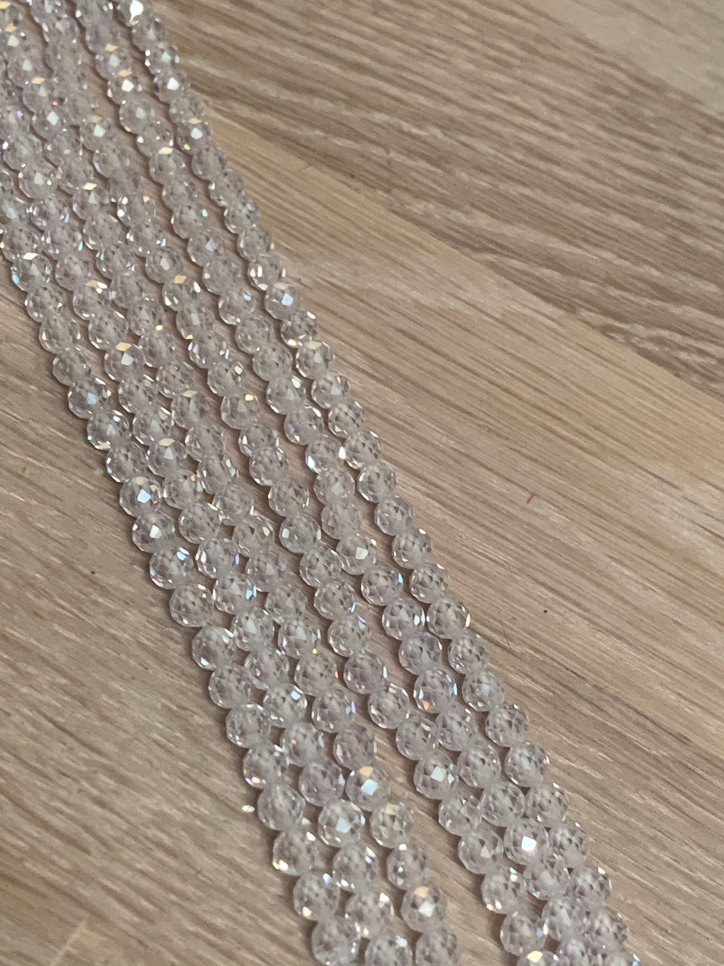 10 perles 4 mm Zircon facettée, 10 perles facettes Zircon ultra brillant gemme naturelle 4 mm transparent, pierre naturelle