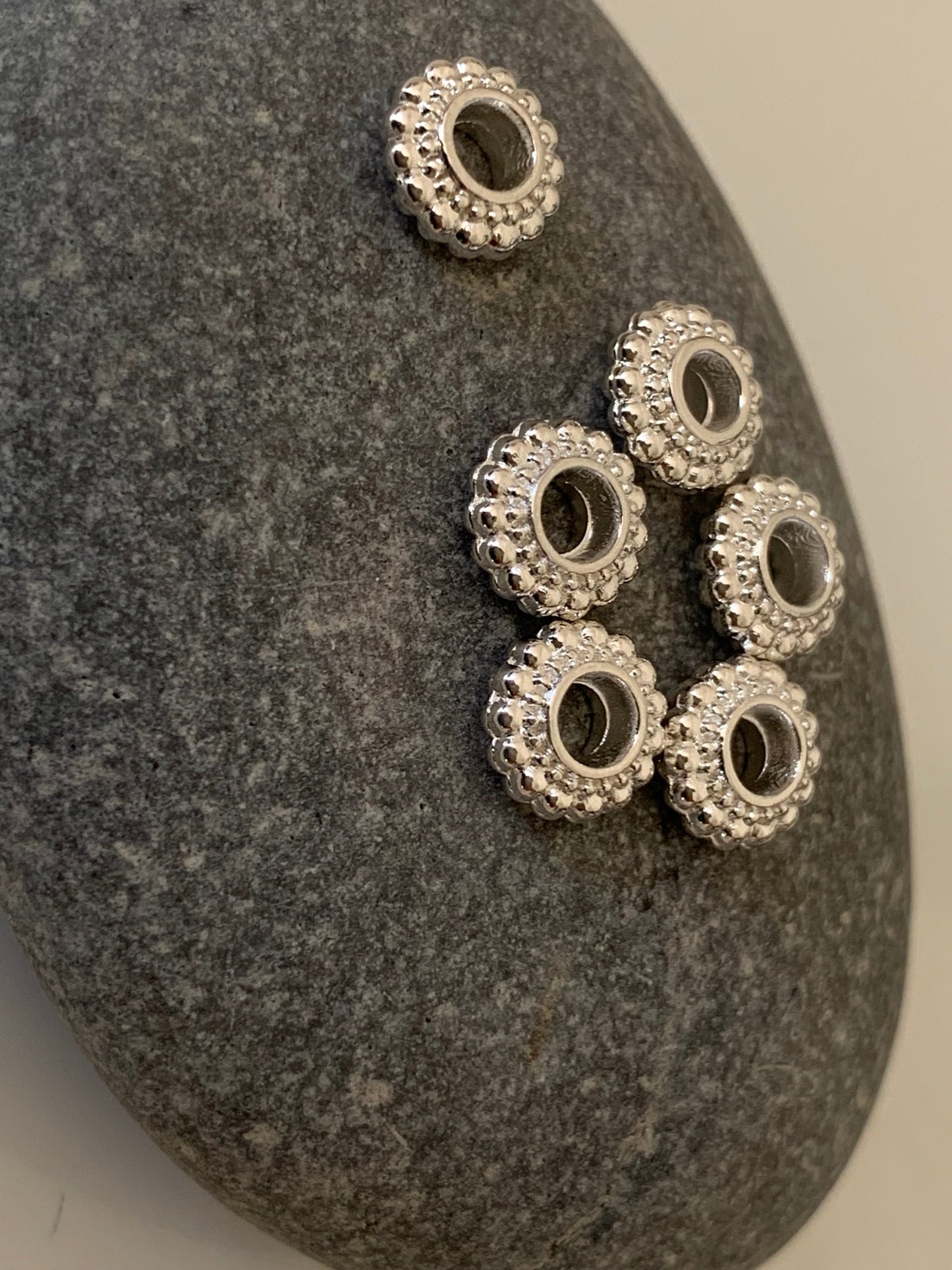 2 Intercalaires rondelles Ethnique 7mm, plaqué argent, perles rondelles pour bijoux, plaquage français