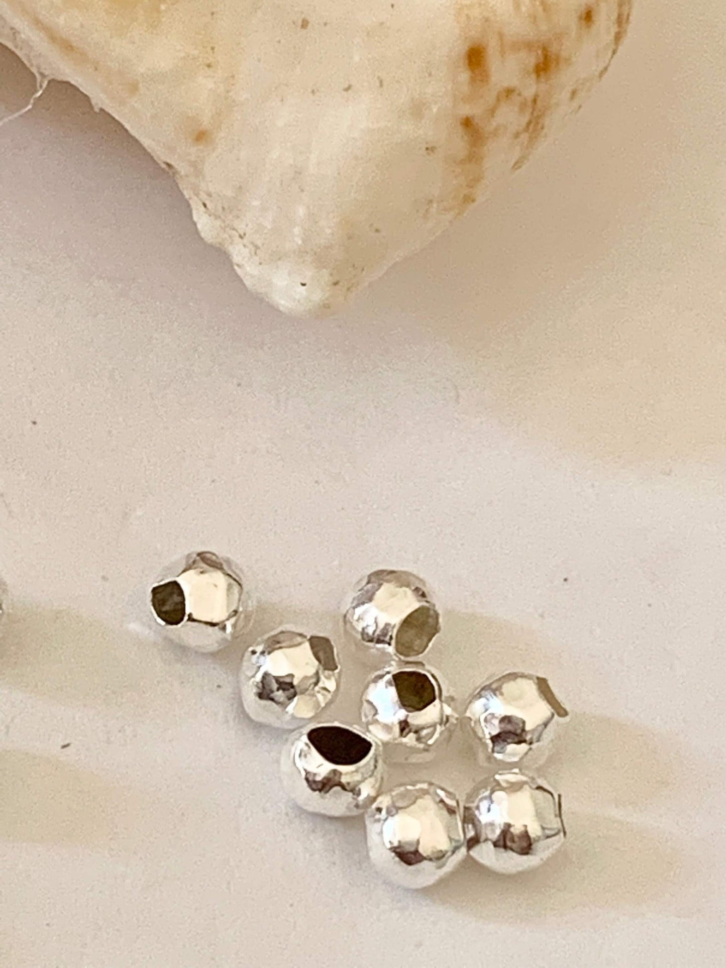Par lot de 10 Perles Martelées 4 mm trou 1,9mm argent massif 925/1000