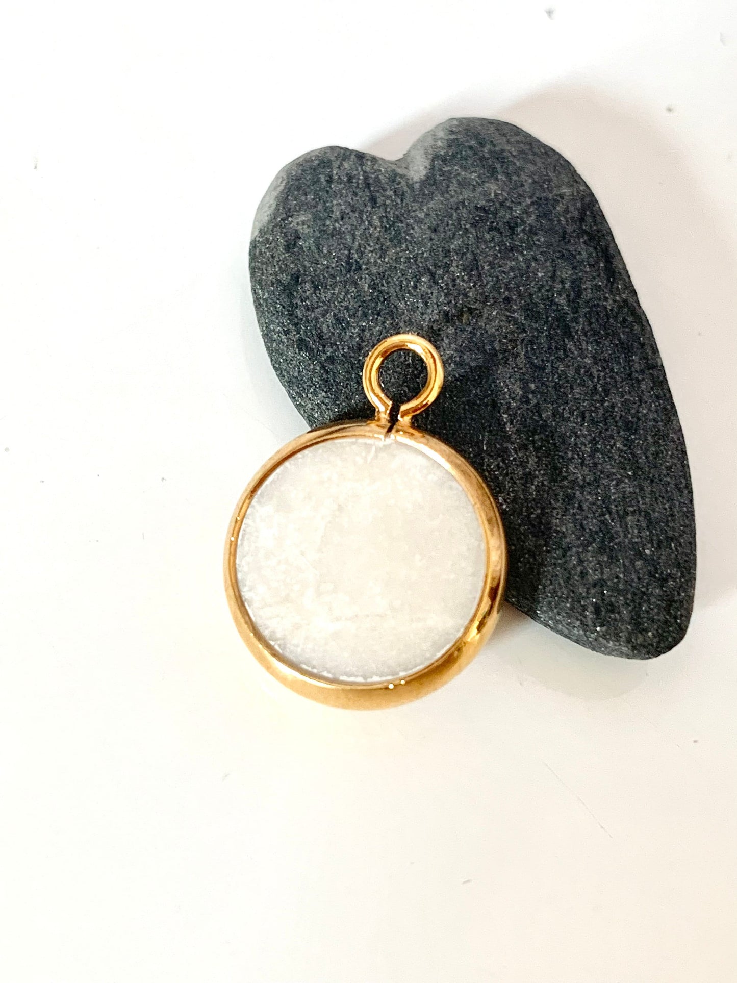 Pendentif 12mm, médaille Tranche River Stone, forme plate, ronde, gemme et plaqué or