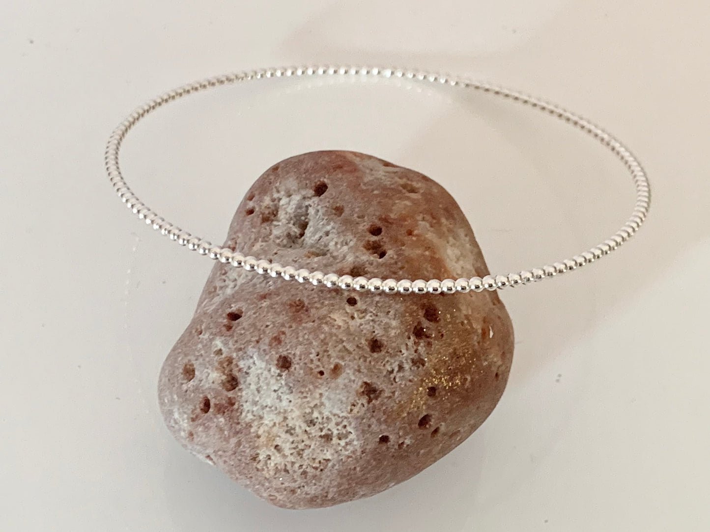Bracelet Jonc Perlé 63mm Argent massif 925, bracelet cercle rigide argent, manchette fine perles