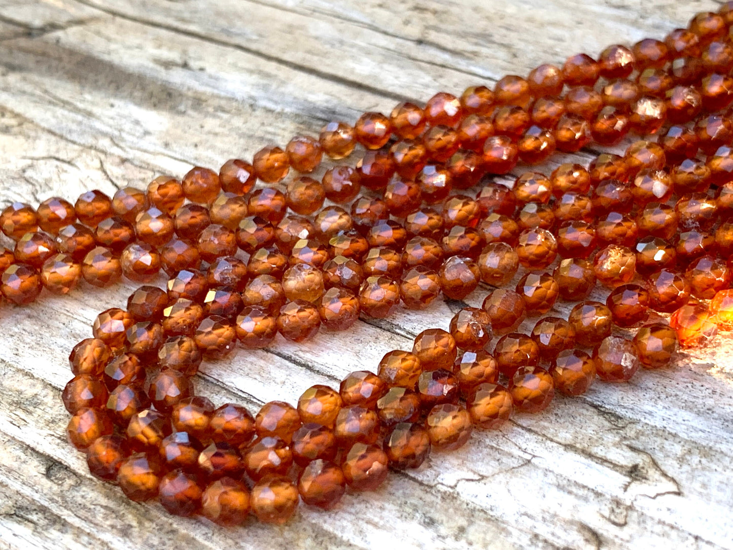 10 perles Grenat de Spessatine naturel facettes 4mm, pierre naturelle 4 mm, 10 perles de grenat orange facettées gemme naturelle 4mm