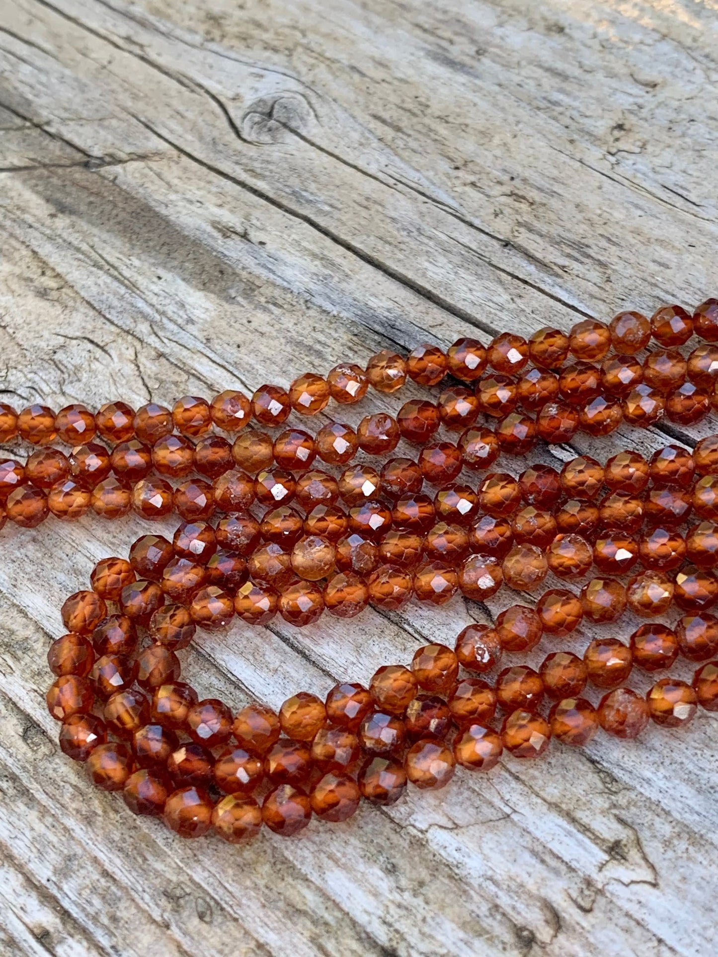 10 perles Grenat de Spessatine naturel facettes 4mm, pierre naturelle 4 mm, 10 perles de grenat orange facettées gemme naturelle 4mm
