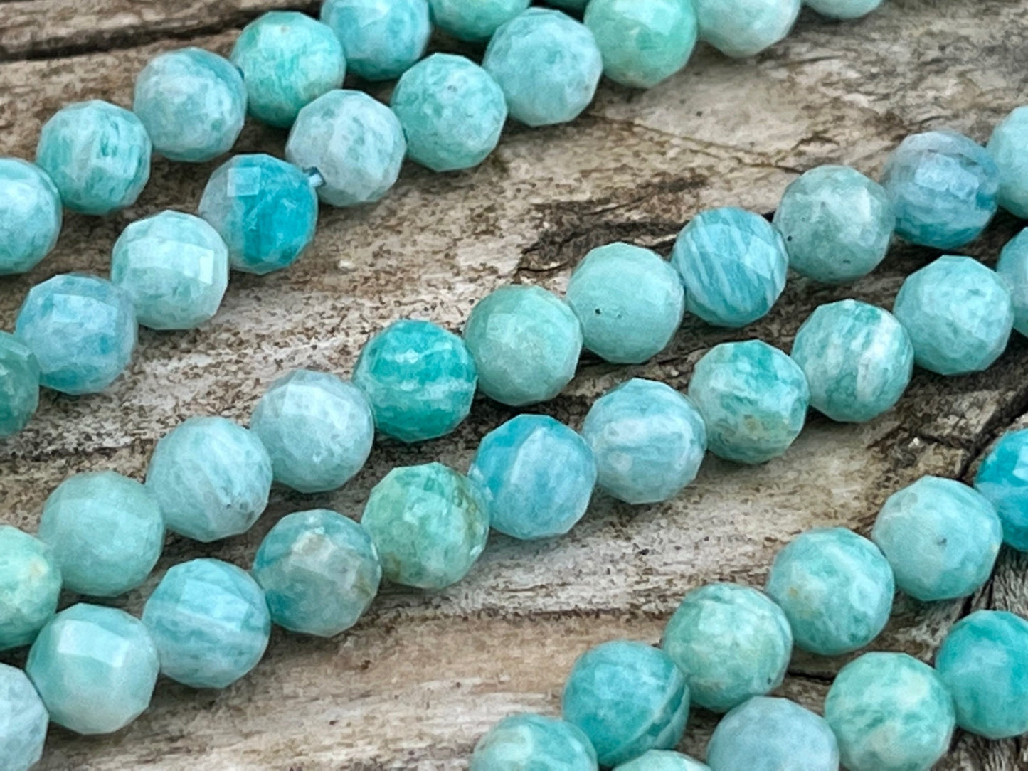 Amazonite 4,7 mm facettée, 10 perles facettes gemme naturelle 4.7mm tons bleu aqua/vert d'eau, pierre naturelle