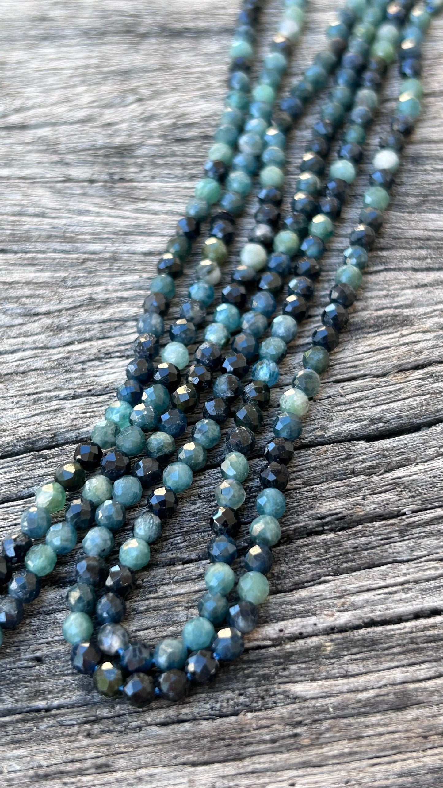 Tourmaline Bleue 3mm/3,2 mm facettée naturelle, 10 perles Tourmaline mélangée bleue facette, gemme véritable