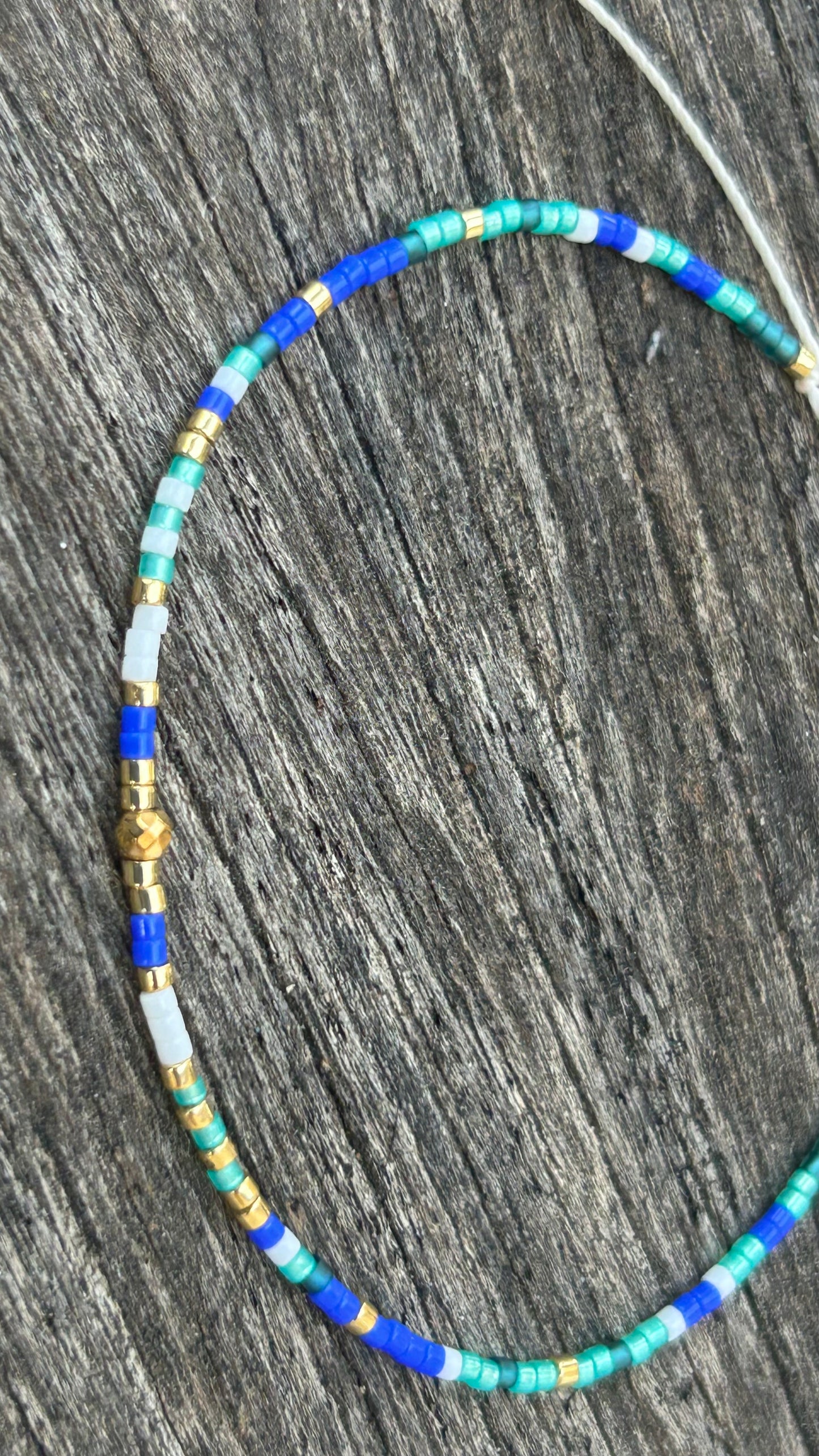 Bracelet Miyuki Aqua Doré – Perles Japonaises Picasso Minimaliste