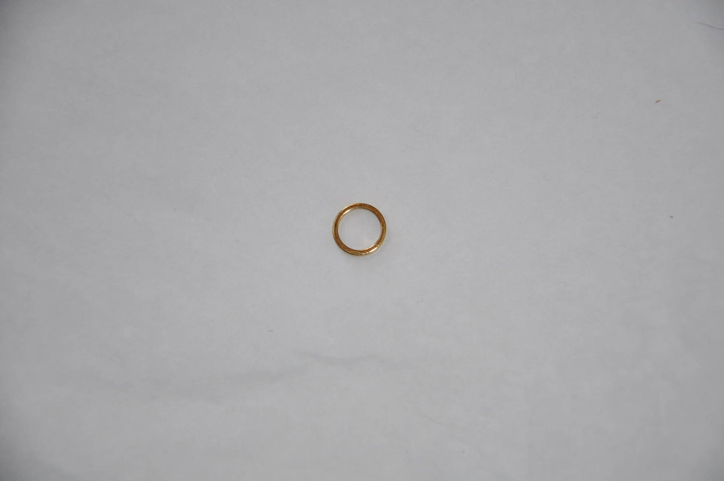 ANNEAU PM PLAT cercle plaqué or D10 mm, intercalaire or