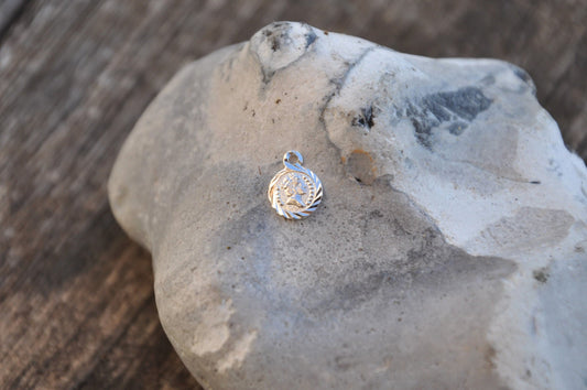 ESTAMPE "QUEEN" médaille antique plaqué Argent 8 mm minimaliste, romain, monnaie