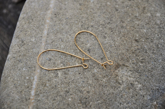 2 Crochets d'Oreilles longues dormeuses 35 x 15 mm en Plaqué or 22 carats