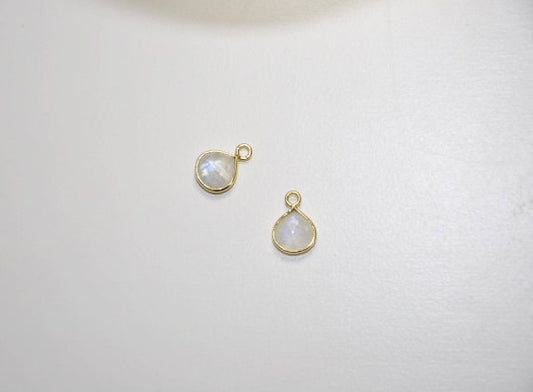 Petit Pendentif forme goutte Pierre de lune véritable plaqué or 24k