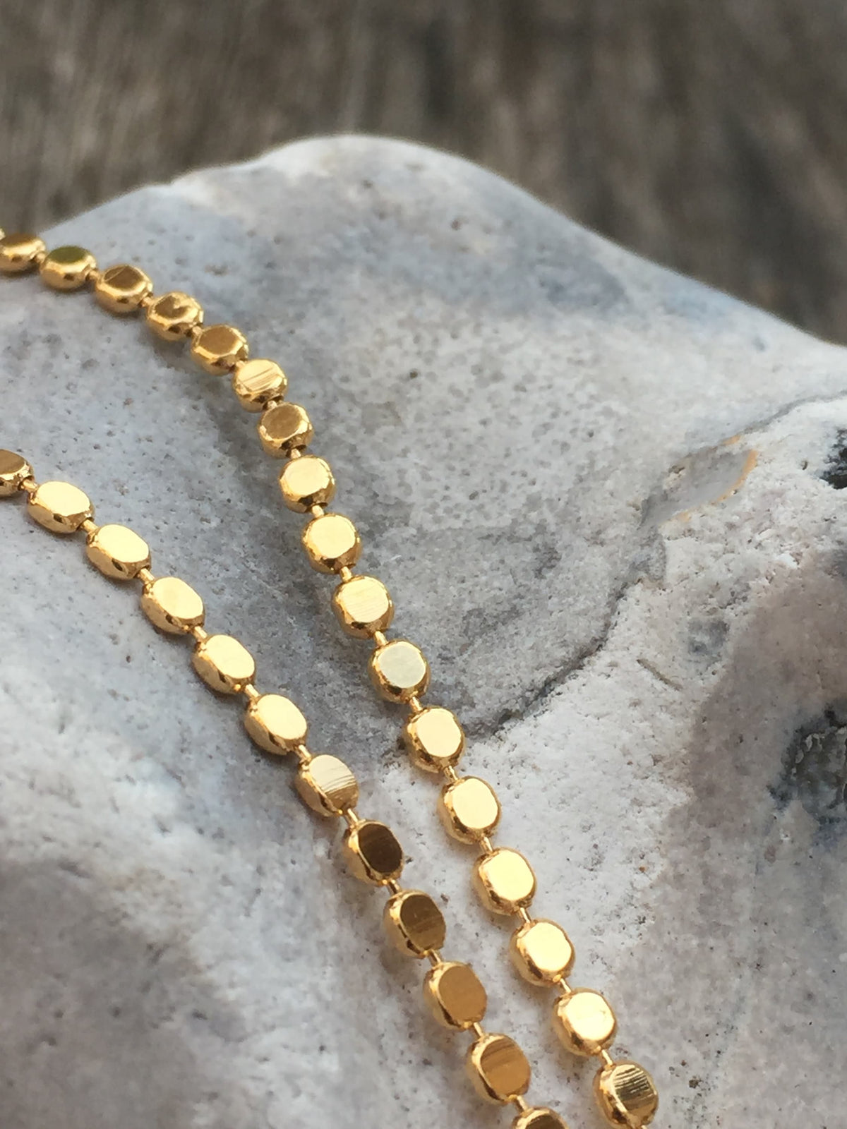 22K Chaîne Pastille - maille carrée plate 2mm plaqué or 100% français