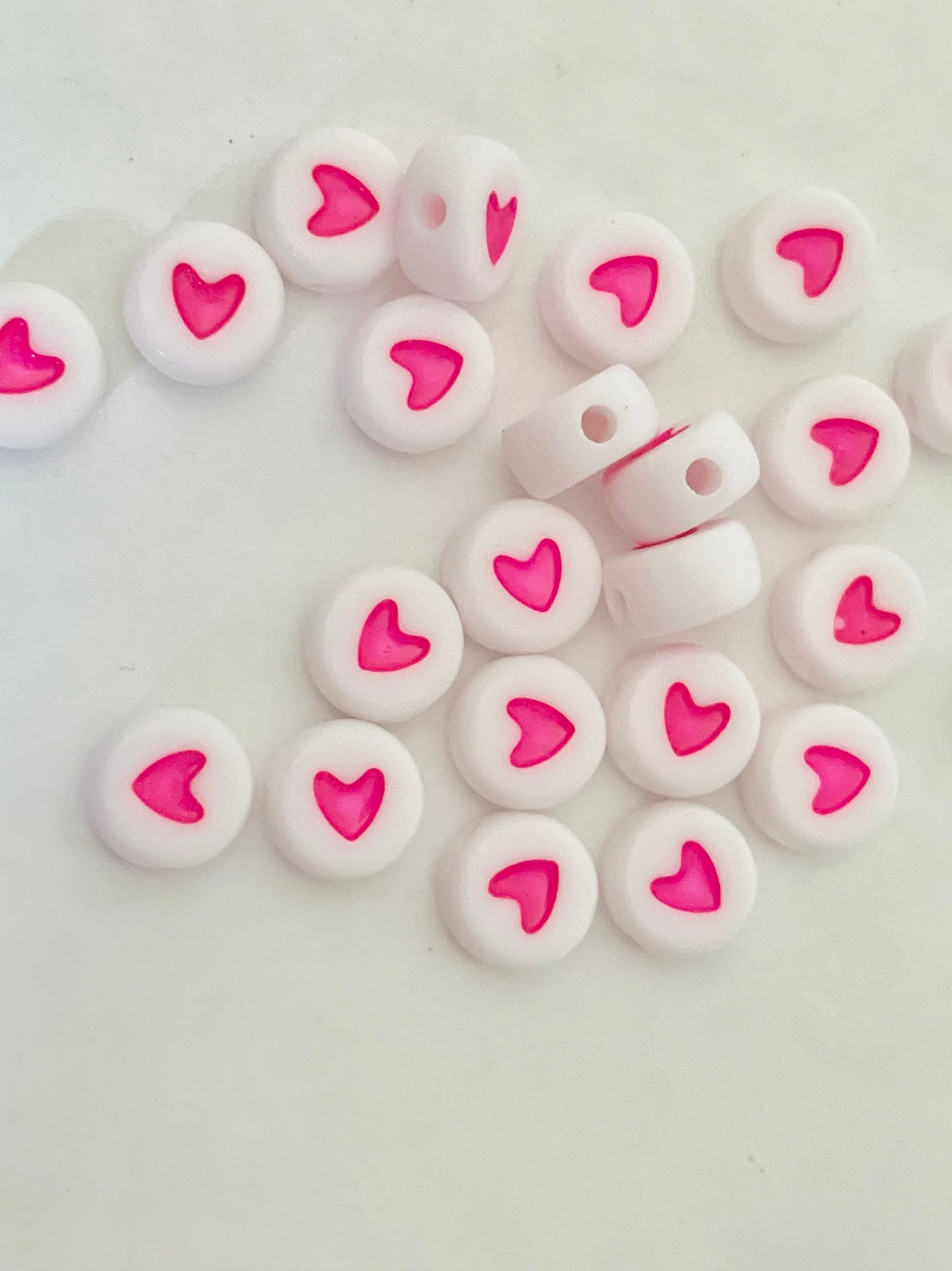 25 Perles rondes cœur rose fabrication bracelets, colliers lettres heishi, tendance BOHO été, bracelet messages