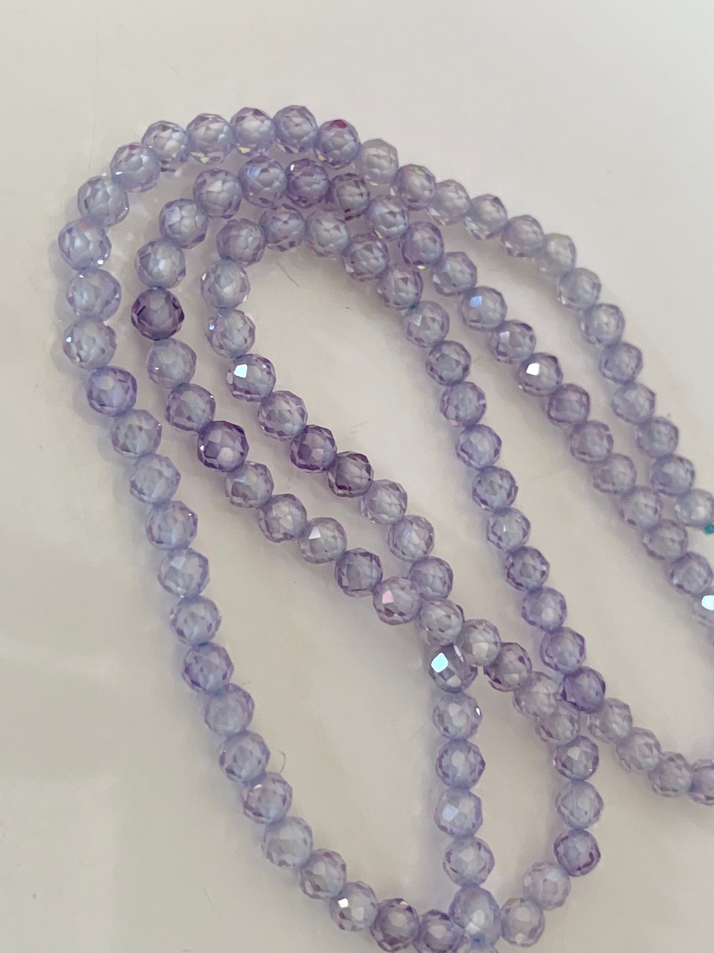 10 perles 3,4 mm Zircon facettée, 10 perles facettes Zircon ultra brillant gemme naturelle 3,4 mm bleu lavande, pierre naturelle
