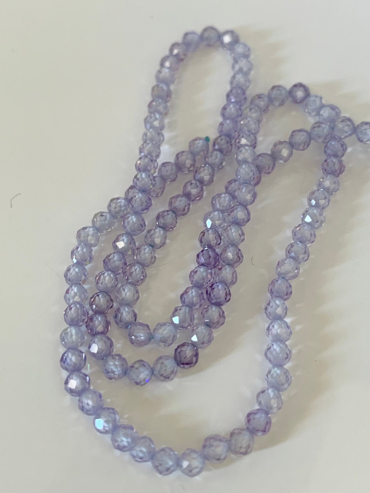 10 perles 3,4 mm Zircon facettée, 10 perles facettes Zircon ultra brillant gemme naturelle 3,4 mm bleu lavande, pierre naturelle