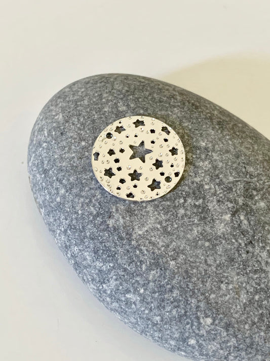 Connecteur médaille lune et étoiles argenté 15mm, disque étoiles en plaqué argent 925 pour créations de bijoux
