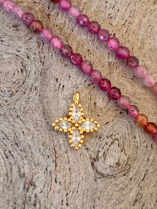 Breloque zircons 8mm Plaqué Or 24 K, mini pendentif strass or