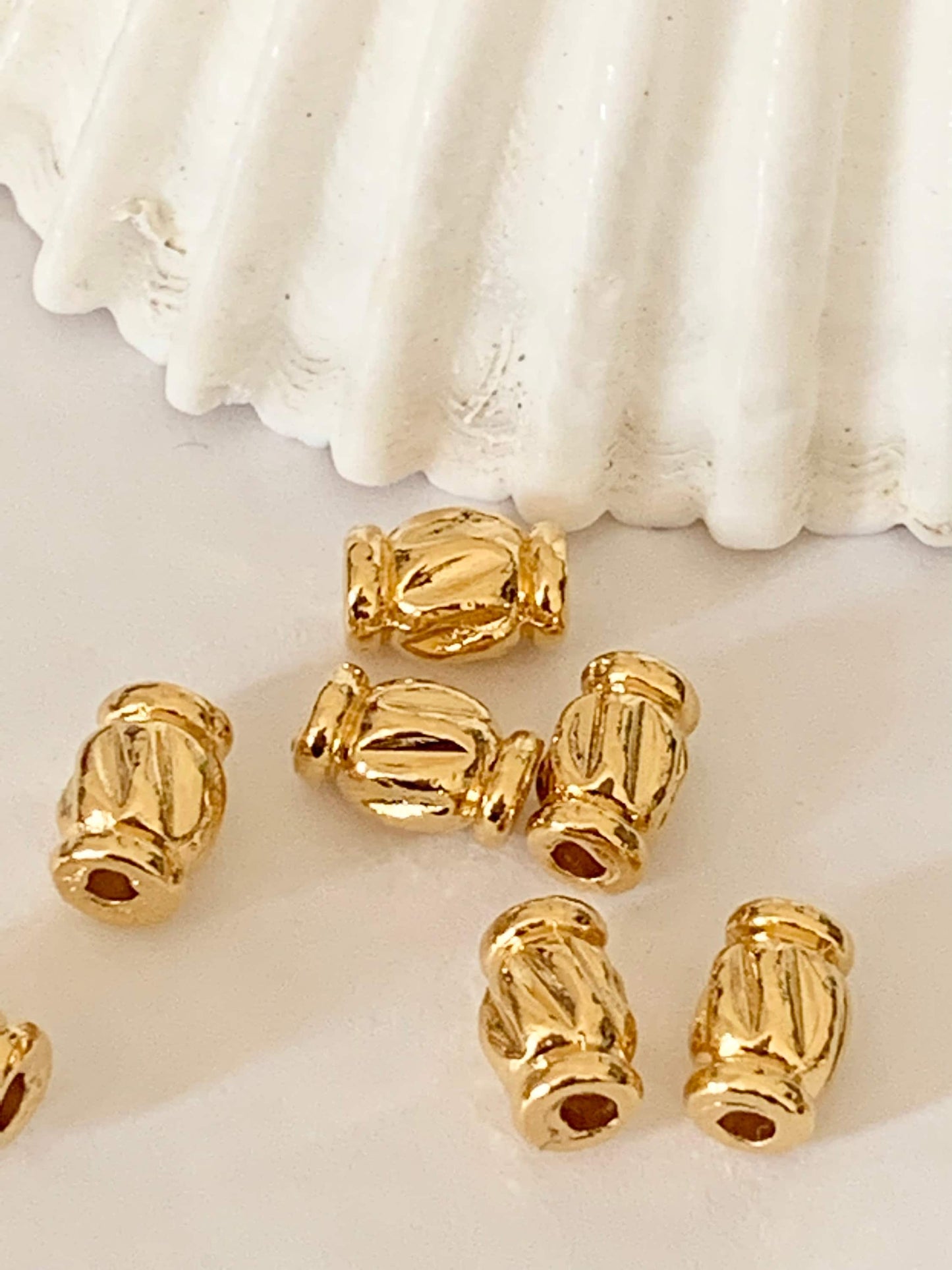 Intercalaire Bonbon 5x8mm plaqué or, perles pour gemmes dorées