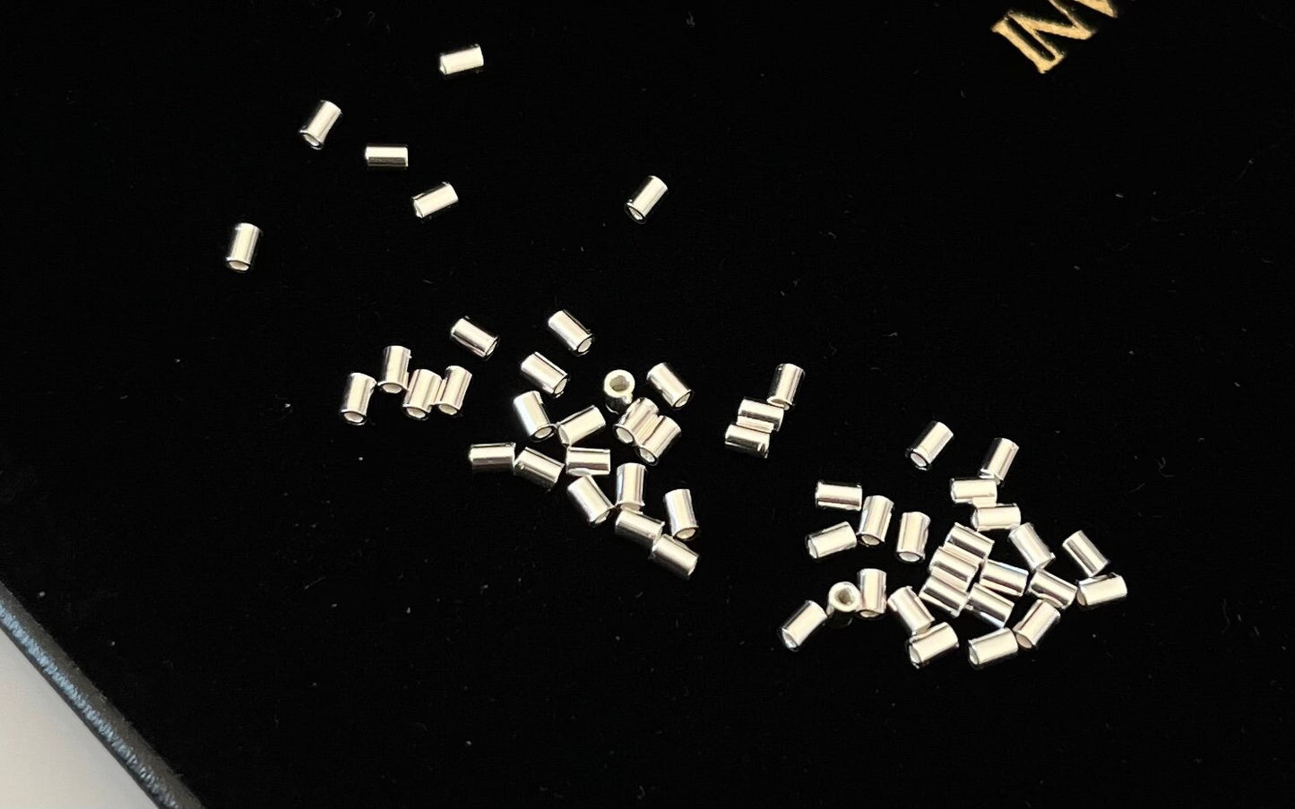20 perles Tubes lisses à écraser 1,5x2mm en argent massif, rondelles argent véritable, Intercalaire heishi argent pur 925/1000 perles sertir