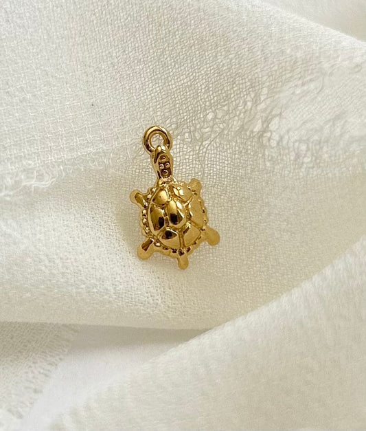 Breloque Tortue 12mm en plaqué or 24K, charm doré, pampille feuille bracelet