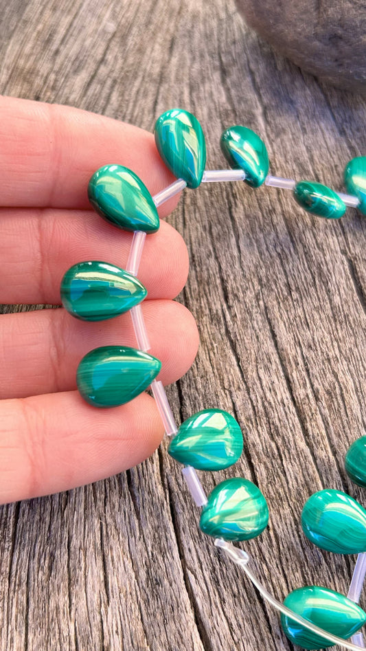 Goutte lisse 10x14mm Malachite, pierre haute qualité naturelle perle naturelle, pendentif malachite